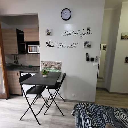 Lägenhet La Casa Di Denis Turin
