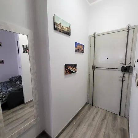 La Casa Di Denis Daire Torino
